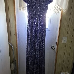 Magenta (purple)Sequins gown
